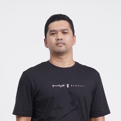 software engineer • open to work collaboration & project • ig:@sofyansetiawannn • single • sharing work stuff, insights & lessons learned • check my highlights↓