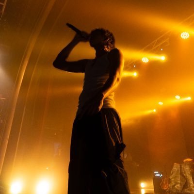 aar_btw's profile picture. aguante la manaos