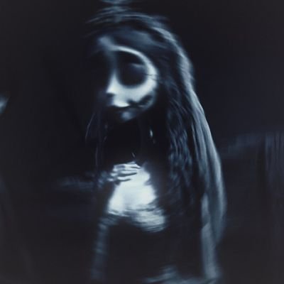 Raven | Gamer - Horror devotee • Dark cinema addict
🕸Dark fashion • Goth aesthetic • Alt