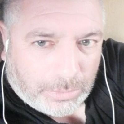 No confunda mi caballerosidad con WuEbeO.
Melómano, Cinéfilo,Diestro 🇮🇱 Sionista 🇨🇱
Colocolino..V=(C+H)xA♐ Sigma,Divergente..Siempre de Frente.