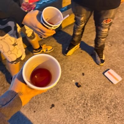 ilcharlesi's profile picture. Raised by a pack of wild sales people. Died on the River Ganges, brought back to life on a strict diet of dabs.