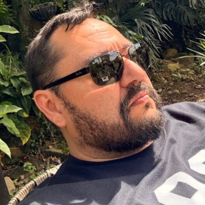 Antizurdos_okey's profile picture. Creo firmemente en el capitalismo.