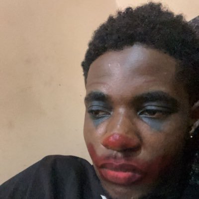 michobii's profile picture. insane creature 🐾