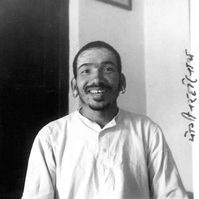 arajakmajdur's profile picture. । Politically biased । Struggling to be calm। Working to learn Sanskrit। Vegetarian। Minimalism। आदेश!!