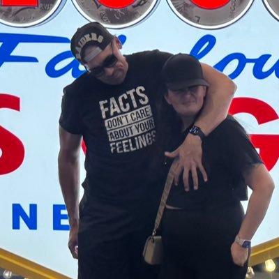 The uglier half of YouTube’s VegasValuations. Posting Vegas tips, pics & memes. 🐶 Dog Lover, 🧑🚒 First Responder & ALWAYS planning my next trip to Vegas 🎰