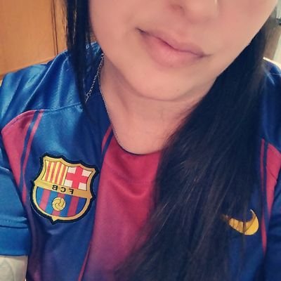 lluitant contra el Lupus. M'encanta la muntanya, la fotografia, llegir, el terror..soc sarcàstica... catalana 100% culé 100%
💙🏴💙 aliança catalana