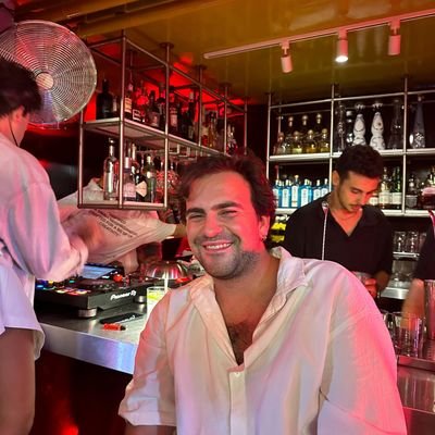 denizhaanA's profile picture. ITU

Dosta korku düşmana güven