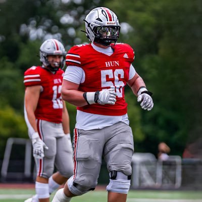 ‘26 | 3 ⭐️| IOL, C, LS | 6’4’ | 295lbs 1ST TEAM ALL-STATE 6A | The Hun School | Trainer @EzeObiora2 | Head Coach @Red_Zone75 | MY (Cell) 317-922-6039
