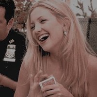𝒂𝒏𝒅𝒊𝒆 .ᐟ (@composuretaints) 's Twitter Profile