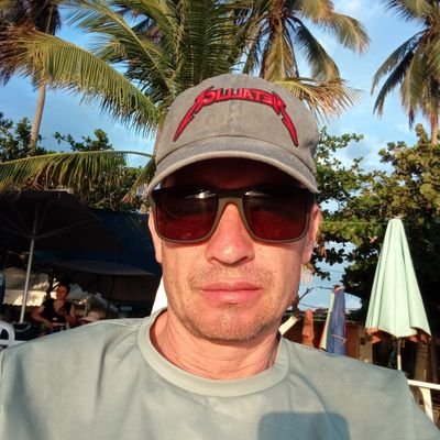 alexand32745890's profile picture.