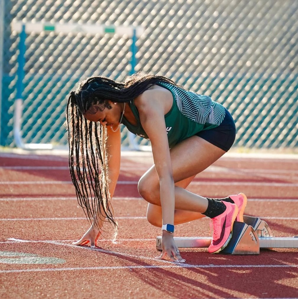 dakotapatton27's profile picture. 200m - 26.55 HT | 100m - 12.6 HT | + all relays Mansfield Lake Ridge