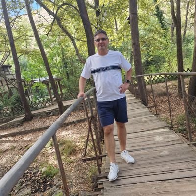 dbondzhev's profile picture. 