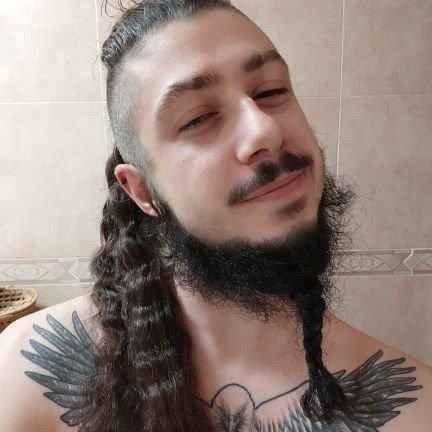 Simple, sencillo y gamer. Un minuto de tu tiempo para otro es oro, regálaselo. Amante de los gatos y de los memes.
Algeciras, Cádiz
@abelfernaandez