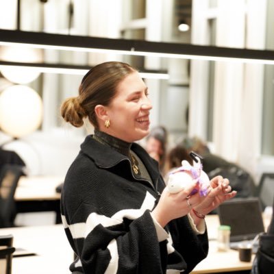 danielahenao__'s profile picture. new account 👋 I web3 founder & builder. Here to build experiences to expand blockchain around the world @thebafnetwork | building @offchaincamp  🇨🇴🇺🇸🇦🇷