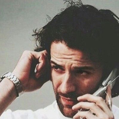 MoOo_20o's profile picture. يرتعش صوت السيل وصداه في الجبل.