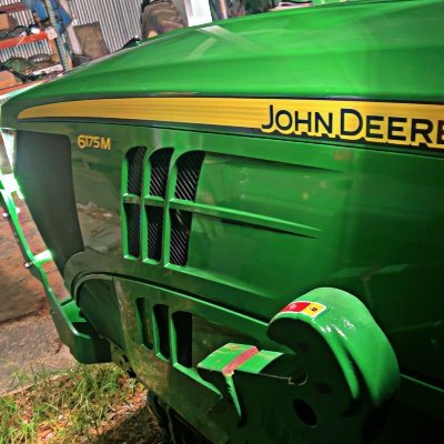 Plowboy_09's profile picture. 