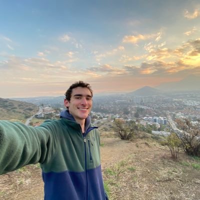 isanhuezay's profile picture. 