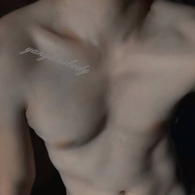 yanyansbody's profile picture. 努力活著｜深情，但不一定專情｜臀控｜全身剩奶｜可遠觀亦可褻玩｜@z__lotus 臉｜🦋@cccccchiao的小狗