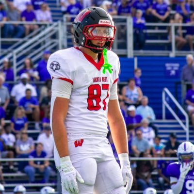 ⭐️⭐️⭐️2️⃣0️⃣2️⃣7️⃣ 🏈 TE / 6-6, 240 / 4.0+ GPA / Lakota West HS (OH) / Lettered 🏈🏀 / 6️⃣ D1 🅾️’s / #3 TE & #20 Overall (Ohio’27) / DM for 📲