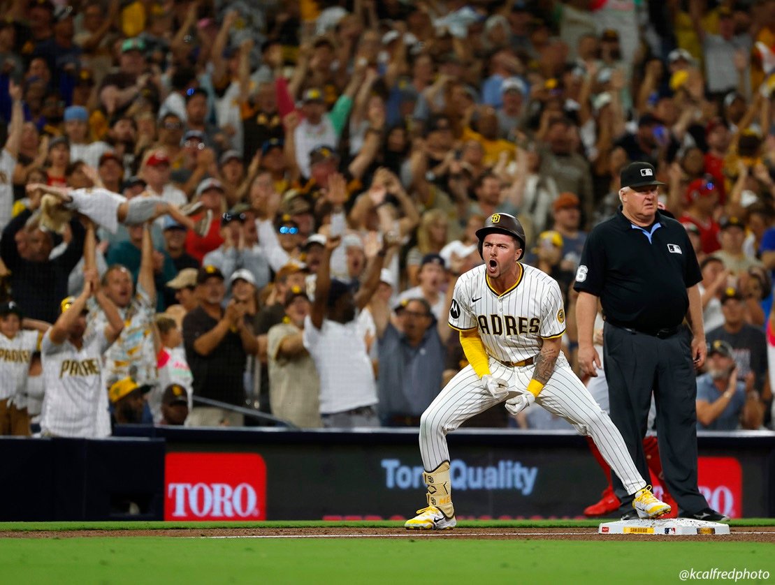 degopads619's profile picture. 