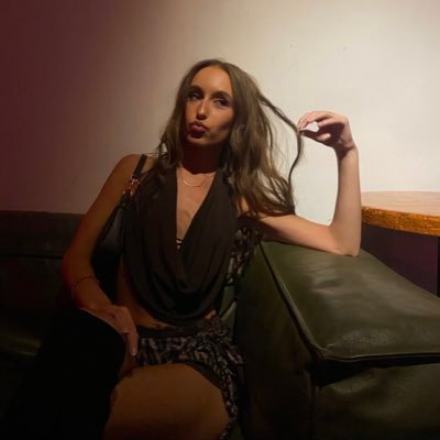 20 petite Canadian bully // I’ll ruin your life and bank account