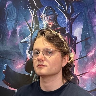 1/3 of @threefloating, Writer, Director, and weaver of fantasy 🏔️ Content Producer, Legend Story Studios