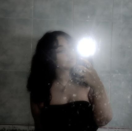 pinpanellaa's profile picture. 