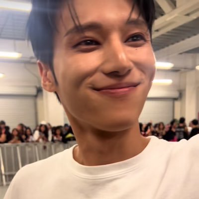 24. esp/eng eating sushi with shinee, atz, skz, svt and zb1 ♡˖ 해리스타일스