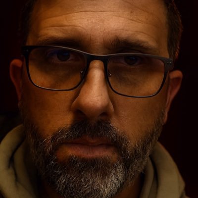 HHunty1976's profile picture. 