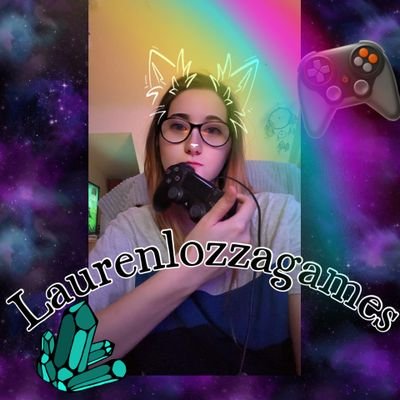 Hiya guys it's Lauren or lozza
I stream on twitch, YouTube and tik
I cosplay
draw and paint I love creating
i play guitar and try and sing
I'm very animaly.
