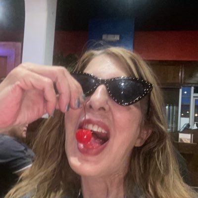 jennijames007's profile picture. email jennijames0320@gmail.com mature petite sweetie - dating with intention 🌹SOULFUL HUMAN. $Jj03200 🍧NO DMS Email listed