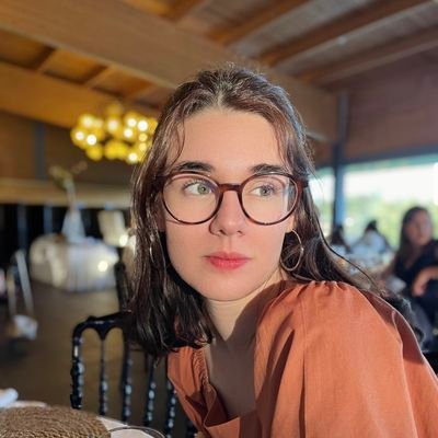 Upsbard's profile picture. Lover 🌹
Wanderlust 🧭
Nurse 💉
There is no time to be bored in a world as beautiful as this.