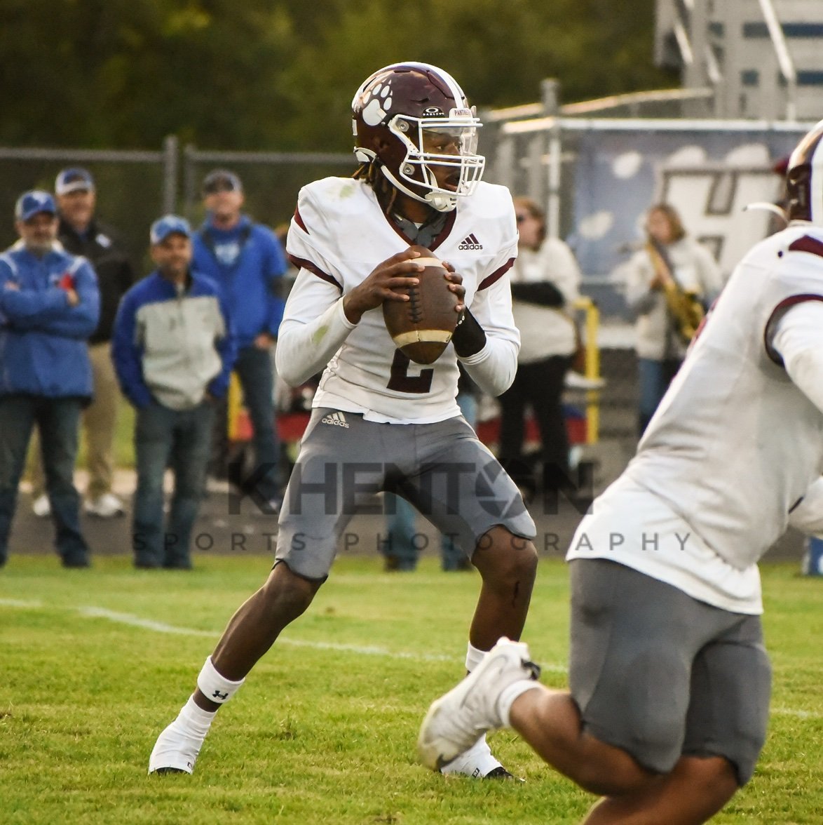 BJ Hunt| QB1/Safety | Class of 2026| Parchment Highschool (MI) | 6’0 170| Contact: bjrock053@gmail.com/269-359-5031 | film: https://t.co/F8u9M3ieK1
