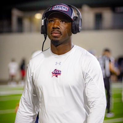 RB’s Coach @RyanRaiderFB | James 1:2-4 | Family | Mentor | WTAMU Alum