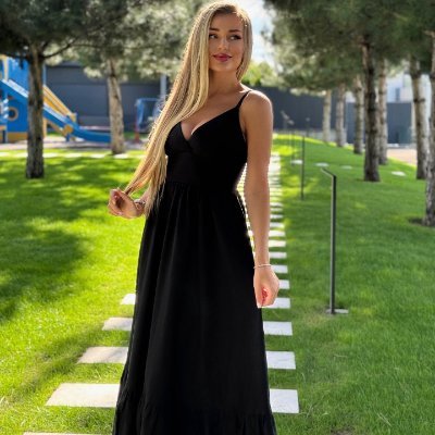Isabella7878462's profile picture. Working in the wine industry, supplying fine wines to top restaurants around the world.