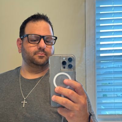 I am born and raised in Philly. Now at the 🏖️#flyeaglesfly #ringthebell @gravitymixx2022 #MEANMACHINERADIO #jerseyshore🏖️ 🚫Crypto