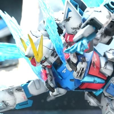 ビルドファイターズとホヨバース大好きへっぽこモデラーです。
ガンプラやりつつ、美プラ、ガレージキット、スケールモデルなどなどいろんなジャンルを勉強しつつ、いろんな人に感動してもらえる作品づくりを目指してます
2023年GBWC一次通過
ガンプラいいね 2025冬 2位 2025夏 ジオラマ1位