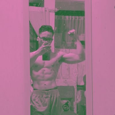 Caffeine & gym addict.
Kadang ngetwit 18+ so be warned.