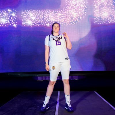 MeghanYarn's profile picture. Meghan|@LSUwbkb🐯|Instagram: megyarne25