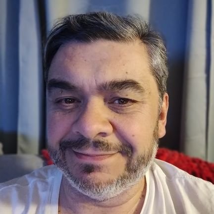 Consultor Informático, Técnico Electrónico y Docente, Fanático de la Tecnología