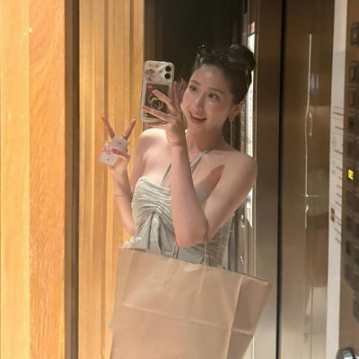 Caregiver
🇺🇸
Honest
Nature Lover
Independent Woman
Positive Vision and Energy
I Treat Others the Way I Want to Be Treated