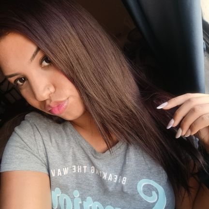26. Contabiludad y Finanzas, músico, béisbol.
Tiktok: dayerlingppf
Ig: dayerlingppf