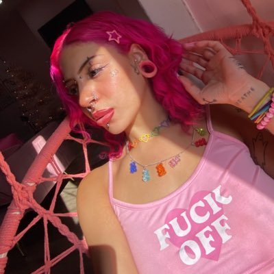 Google Me ♡ https://t.co/QTvkXyaMng | ᴘᴇᴛɪᴛᴇ ʙɪᴍʙᴏ 🎀 @nalimarievip | https://t.co/6ENwKq65em 🌈🍬🧸🇬🇷🇵🇷🧃✨
