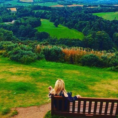 Fitness equipment distribution, single woman, business owner, enjoys a challenge, pro-Trump, investments include Tesla, gold, and blockchain, discussion welcome