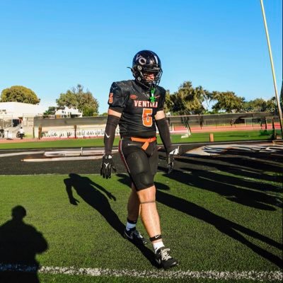 EastonBaker35's profile picture. 