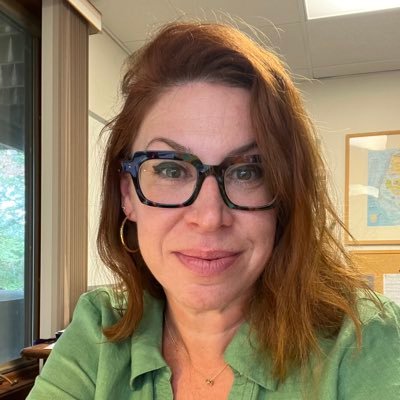 Effervescent & Irreverent, PoliticalDeterminantsOfHealth,Public Health,Gun Injury. Flawsome, Outsidey, Hugger,Typo👸🏻She/Her/Dr🏊🏻♀️🧘🏻♀️🏃🏻♀️⛷️🥾🏌🏻♀️
