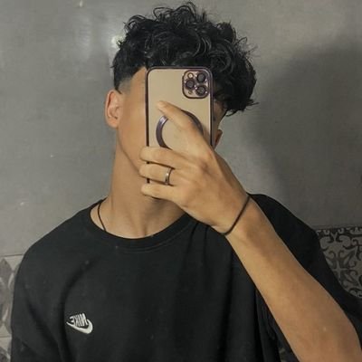 AbreuJoniston's profile picture. 