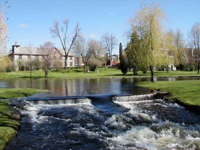 PerthOntNews's profile picture. Welcome to the twitter account for the small town of Perth, Ontario. Where you can find the small town sense of community less than an hour away from Ottawa.