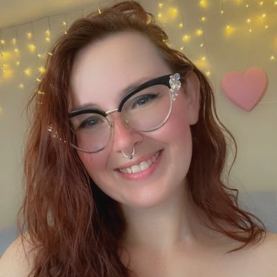 Jennifermae2025's profile picture. to see spicy content follow link 🥵: ONLYFANS: https://t.co/EvCMbErSV2 — 😘or chat live at https://t.co/oeTS2hxT5D