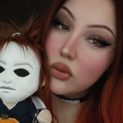 first nations | horror addict | video games | wrestling | music lover | ɴꜱꜰᴡ : @_bowsettex | 🖤 @RealAvarice3